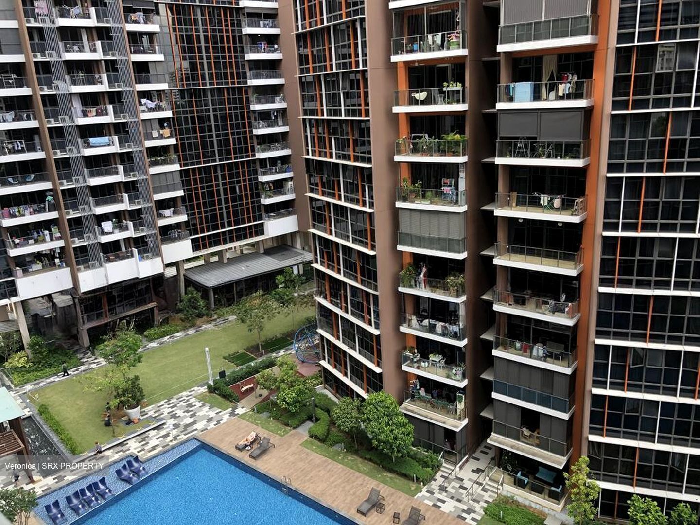 Sims Urban Oasis (D14), Condominium #528510301